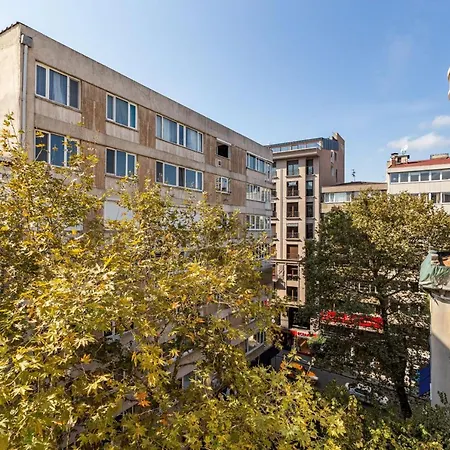 Apartment Outstanding Flat With Calming View Nisantasi